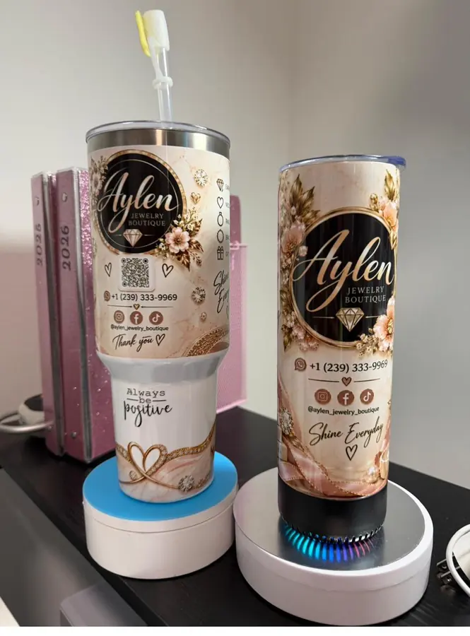 Termos personalizados para una boutique